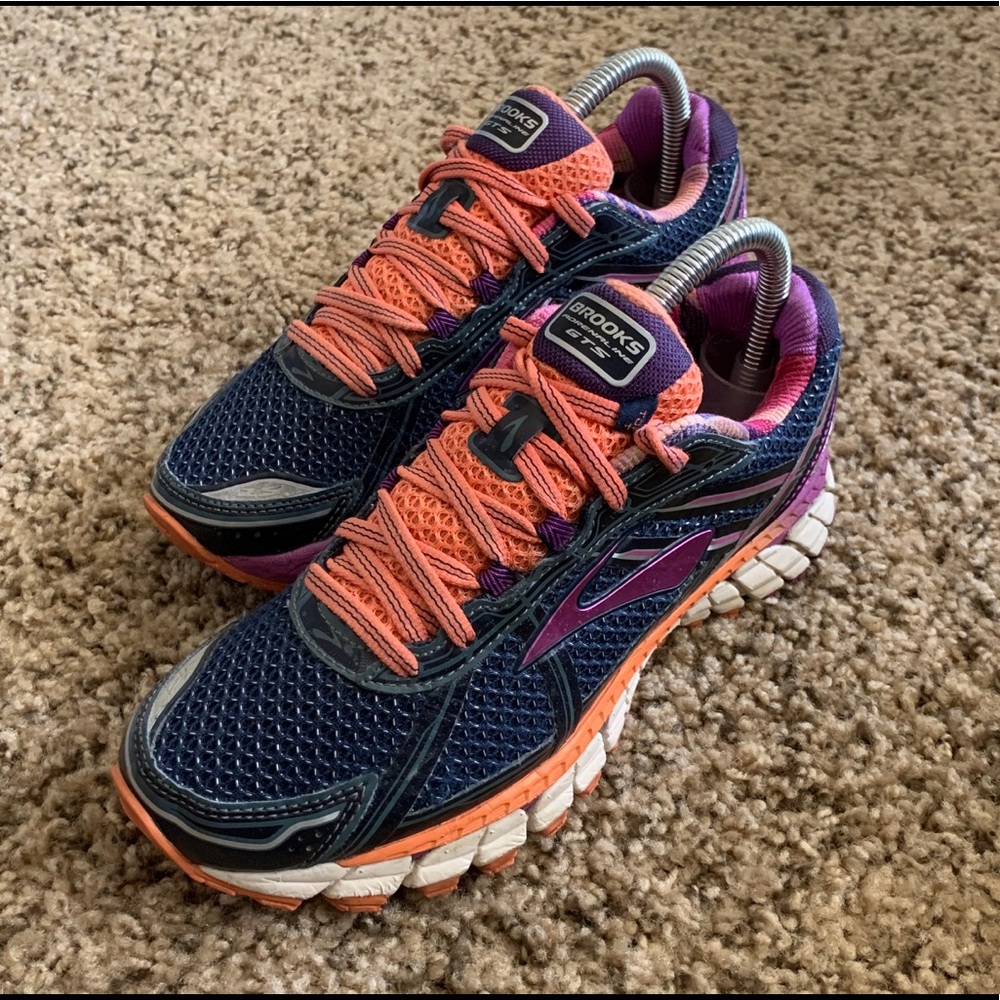 Brooks Adrenaline GTS 15 Women’s Size 7B